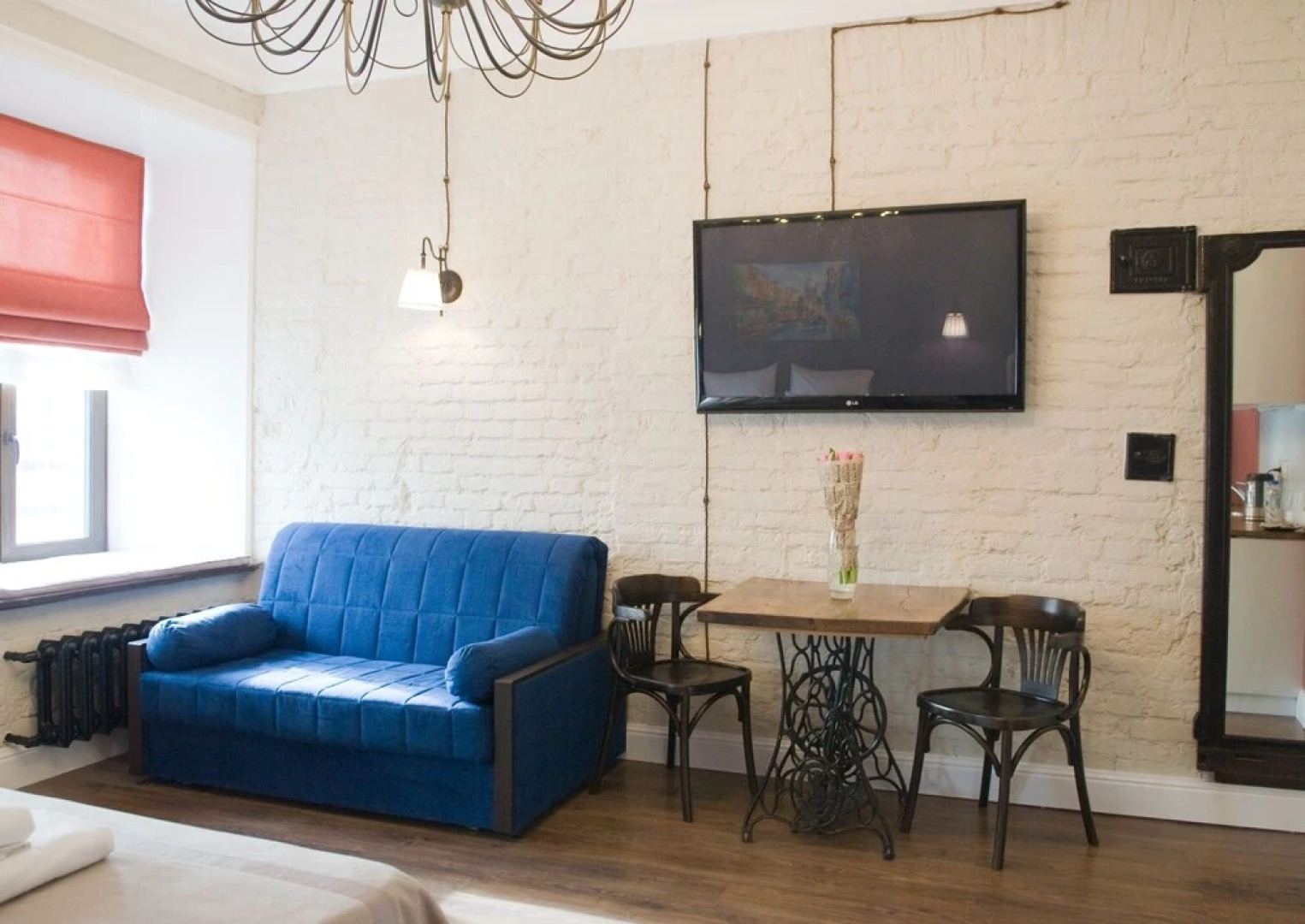 Апарт-отель «Эмигранты», наб. реки Фонтанки