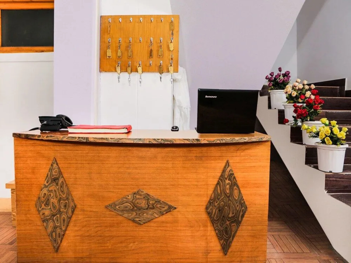 OYO 37004 City Heart Guest House