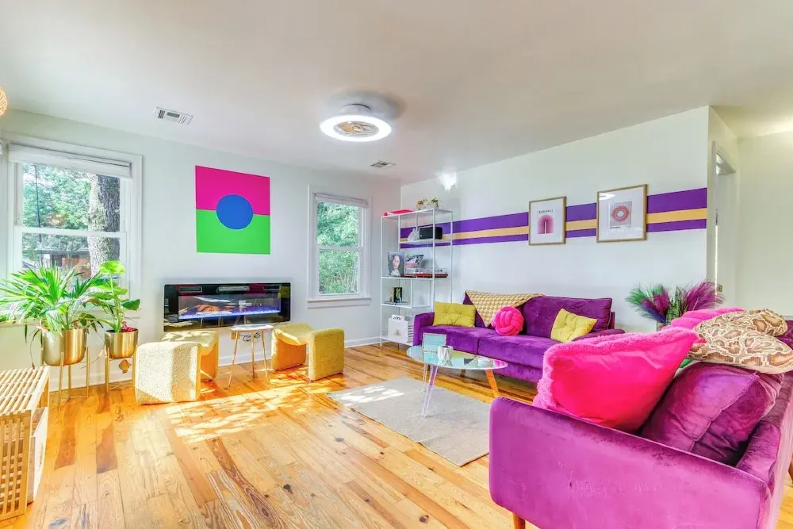Retro-tropical Pensacola Home - 3 Mi to Downtown!