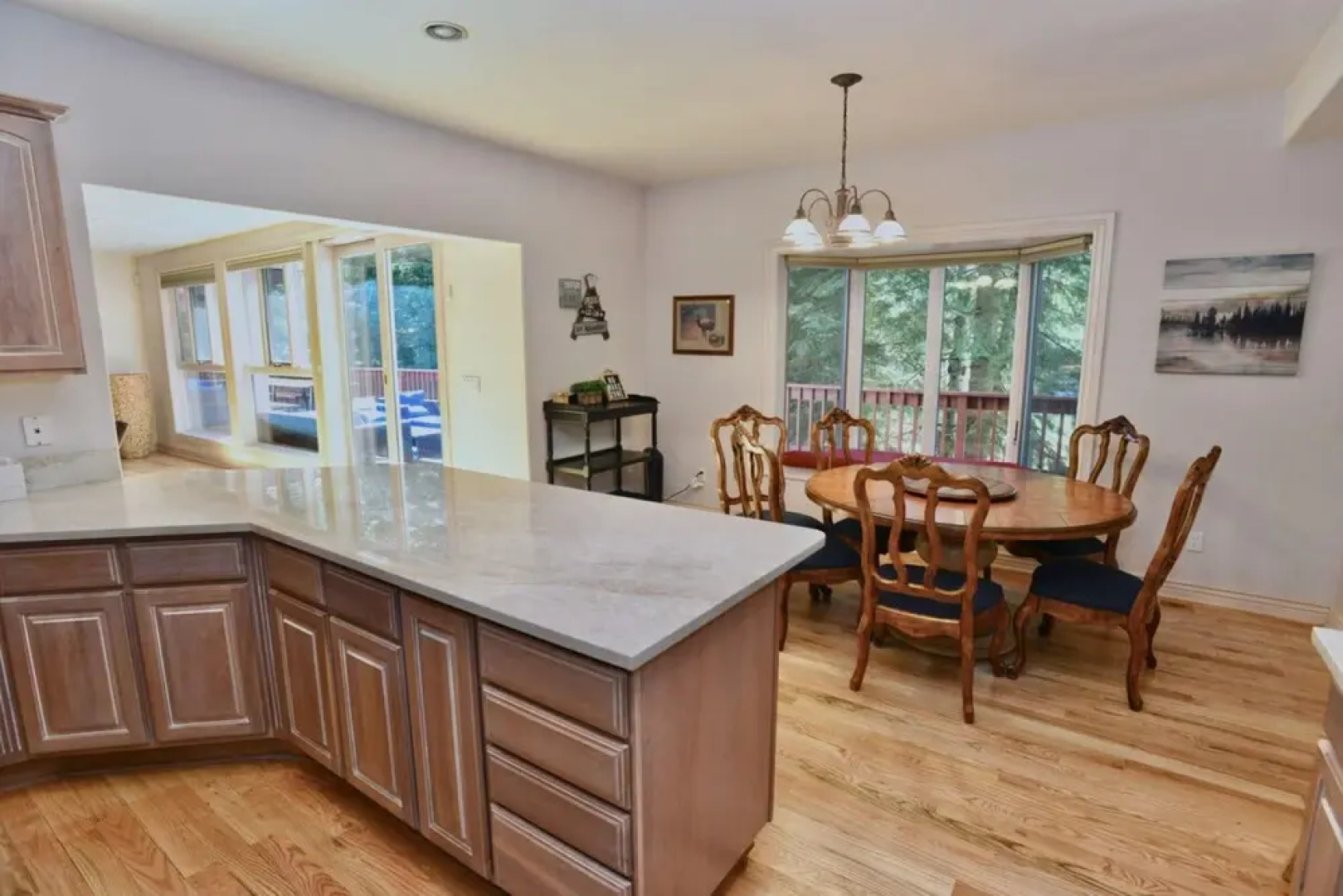 Spring Mountain Manor by Casago Mccall - Donerightmanagement