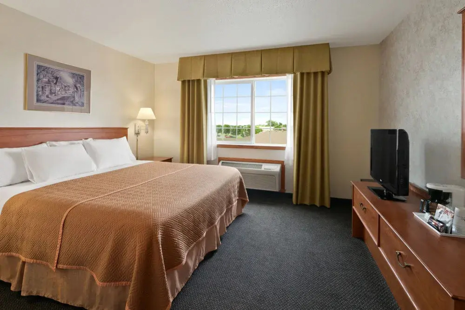 Travelodge and Suites Fargo/Moorhead