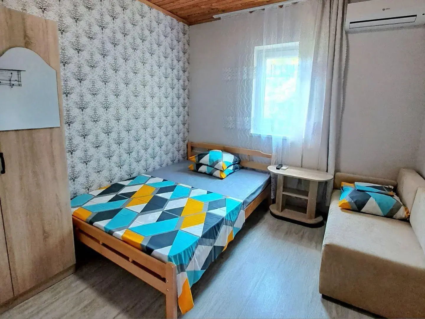 Черноморская лоза