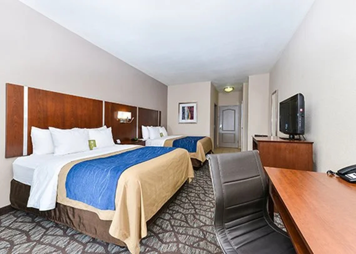 Comfort Inn & Suites