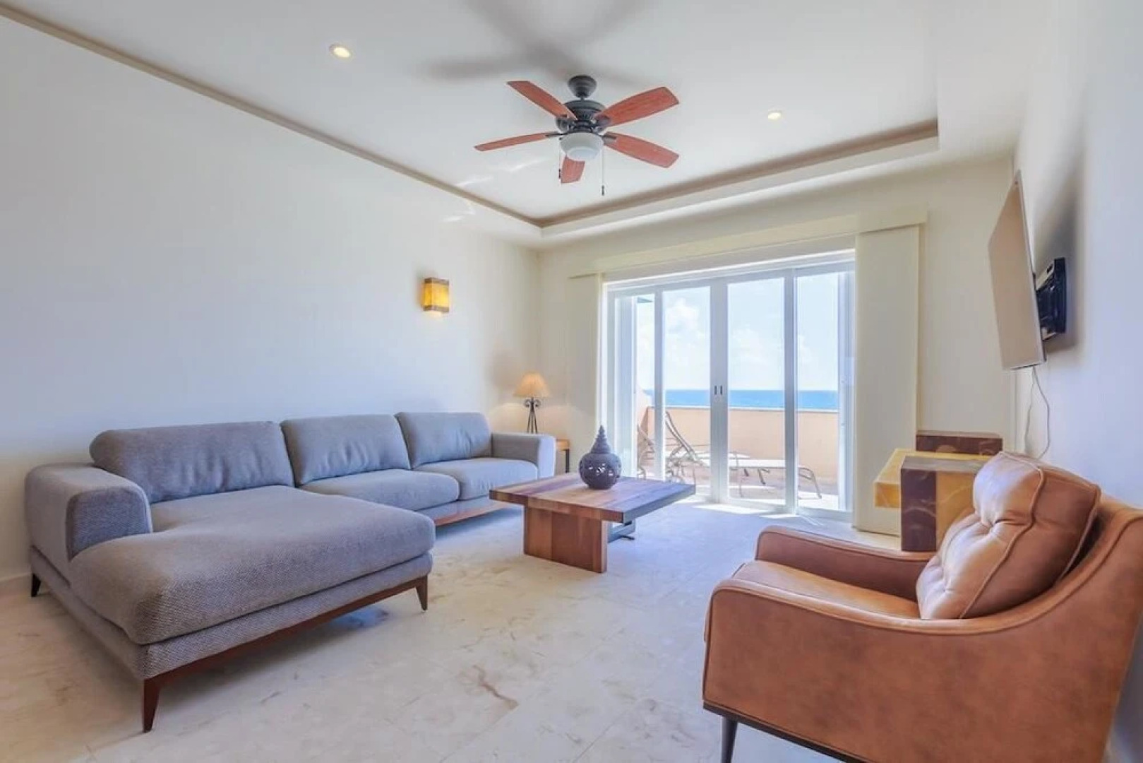 Isla 33 - 3 Bedroom Villa 2403/13