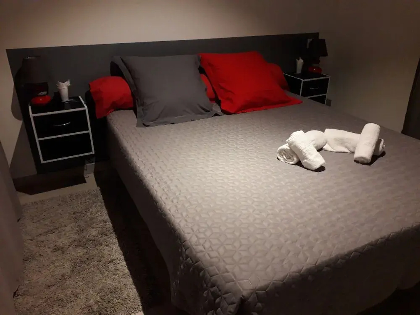 Incarnita Et Jean Claude