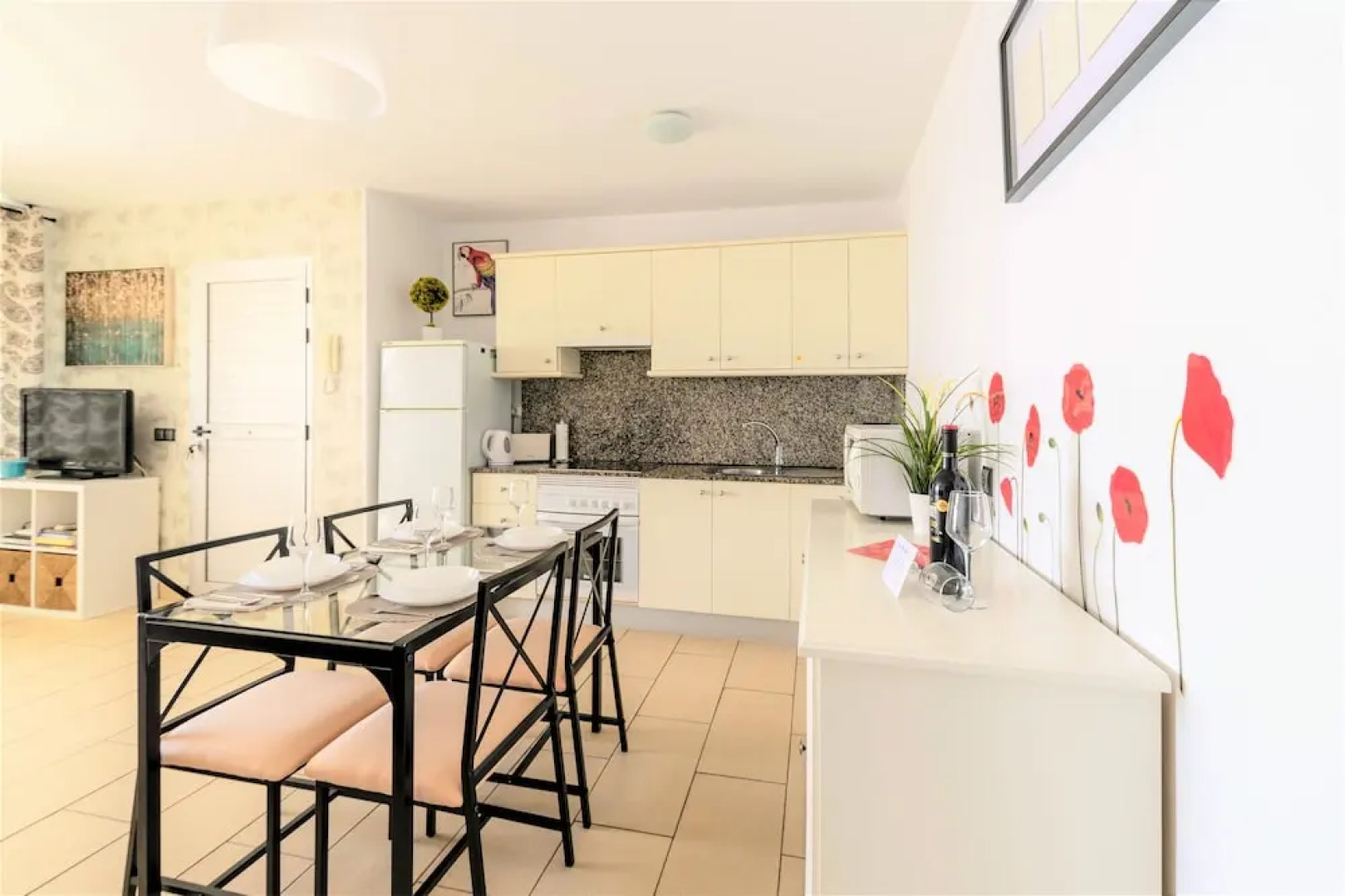 Apartment Poris with Sea View and Pool