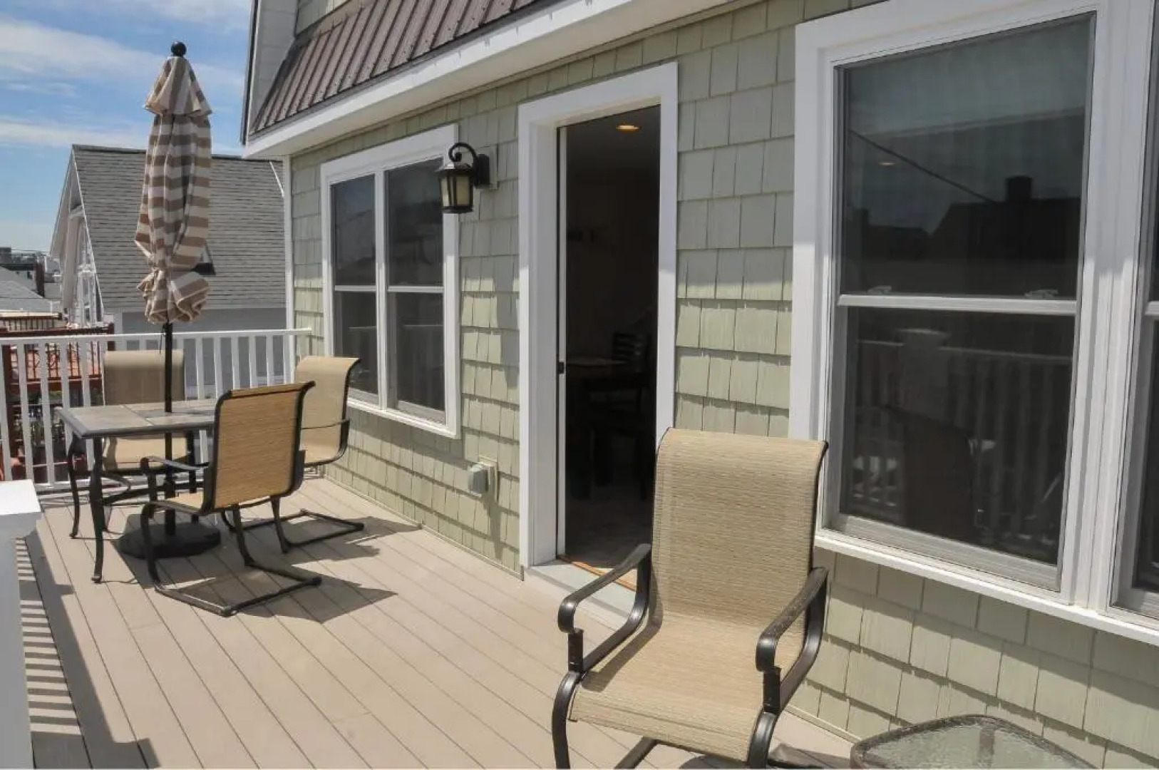 Friendship Oceanfront Suites