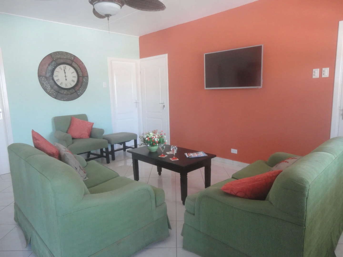 Landslake Apartments