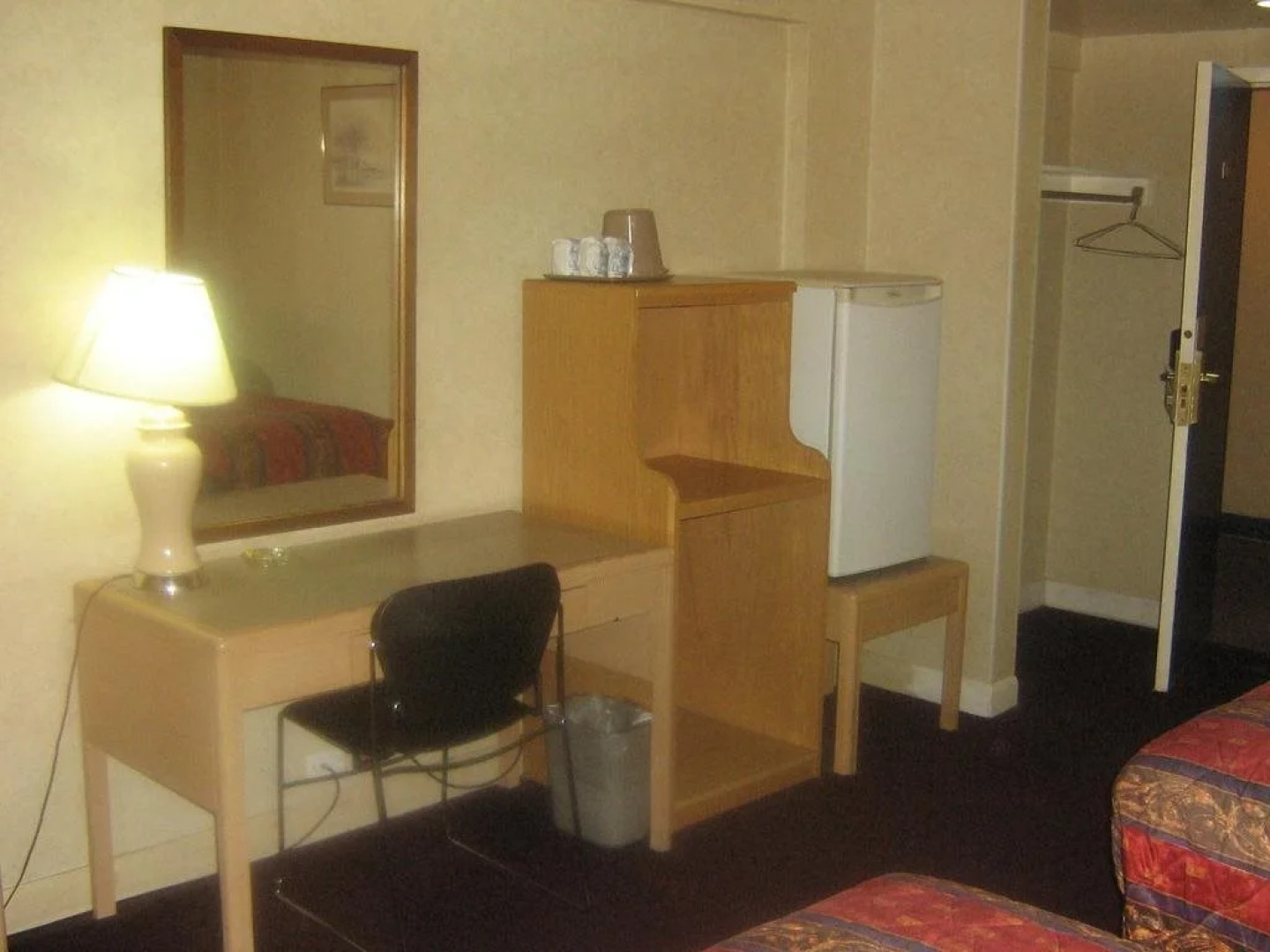 Town and Country Hotel