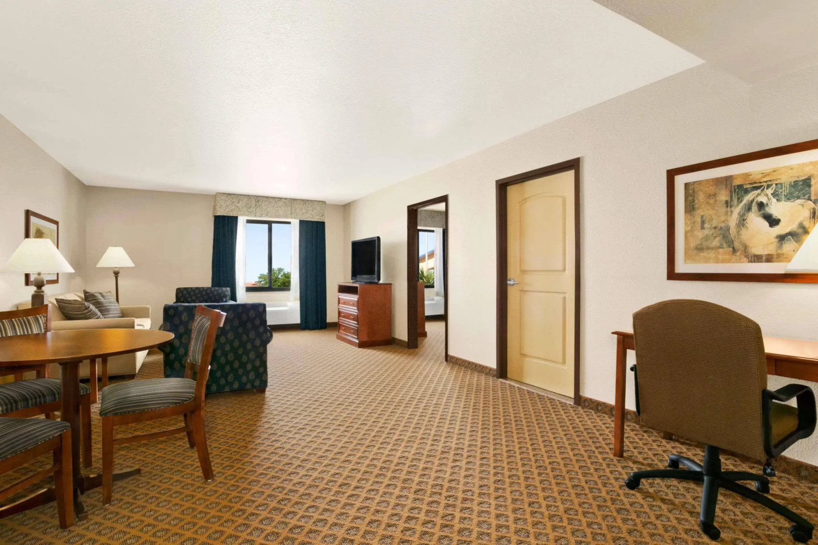 Roosevelt Grand Dakota, SureStay Collection by Best Western