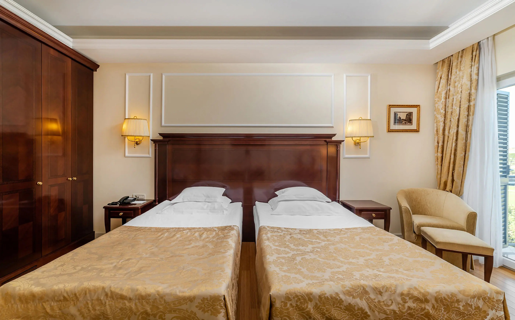 Hotel President Solin