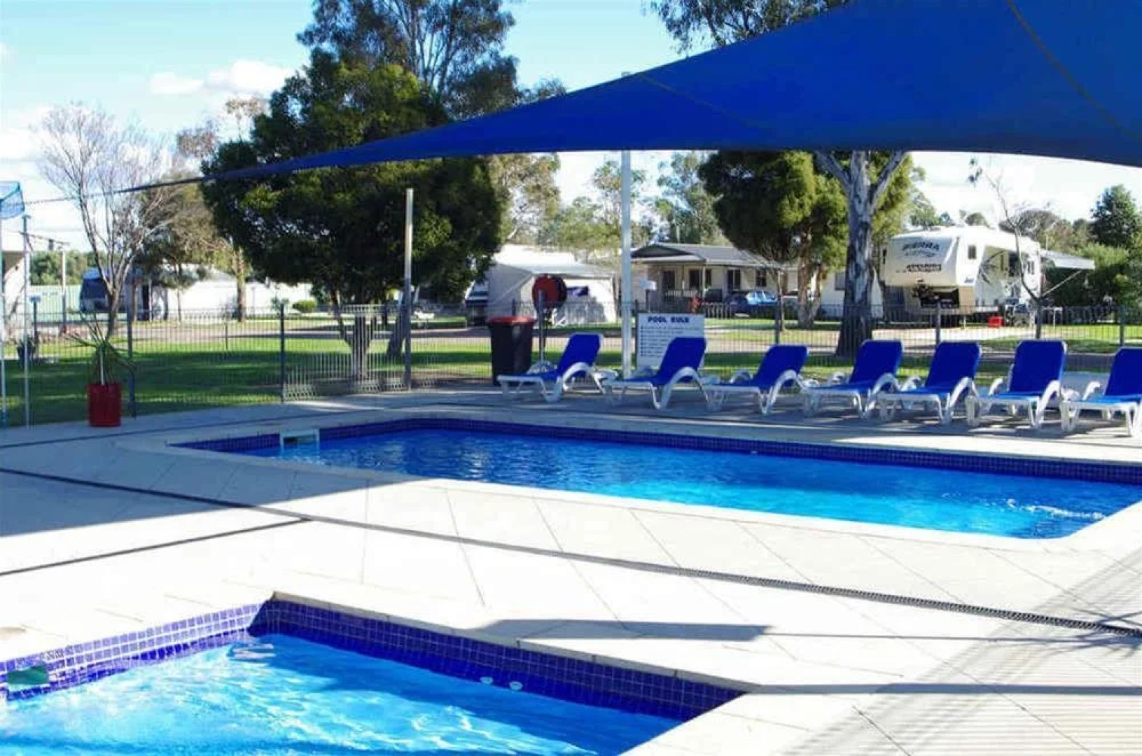 Gold Nugget Tourist Park