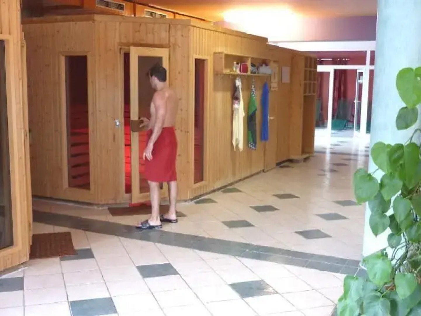 Sporthotel Neuruppin - Apartmenthaus mit Ferienwohnungen