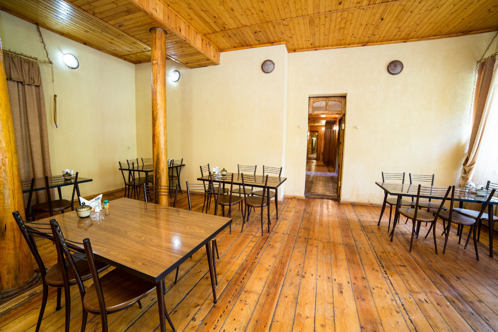 Гостиница Абхазия