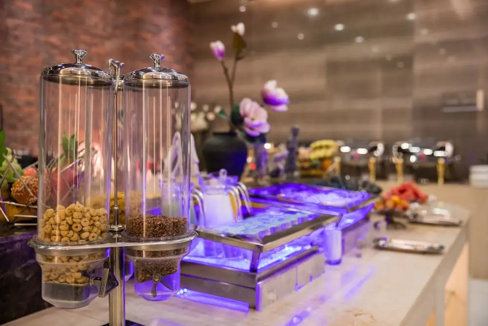 Metropolo Jinjiang Hotels (Xuzhou Railway Station, Suning Plaza, Chudu)