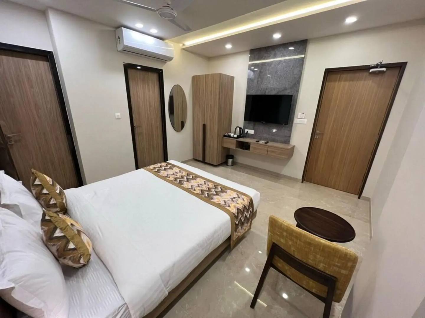 Hotel Vrinda Nikunj