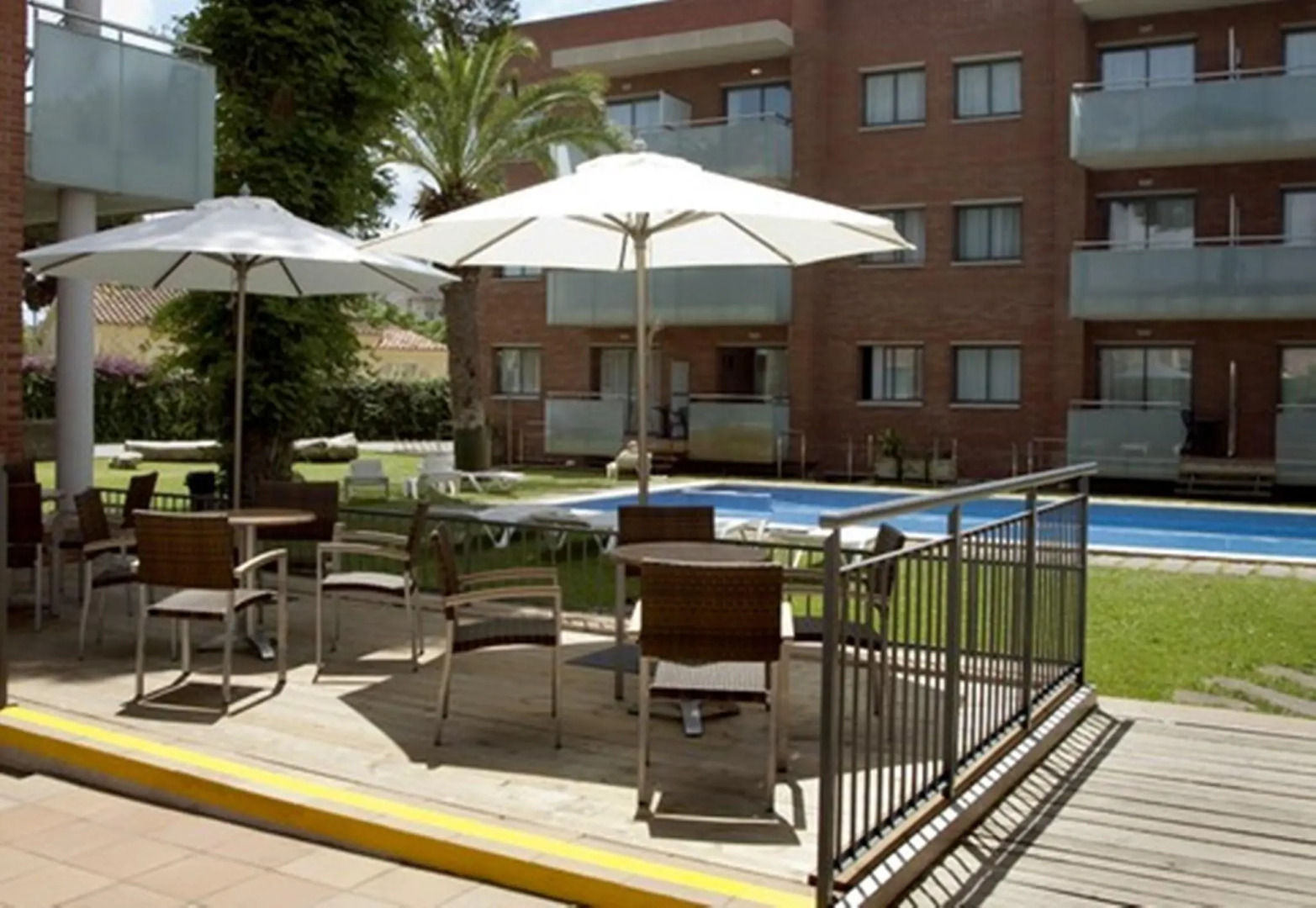 SG Costa BCN Apartments