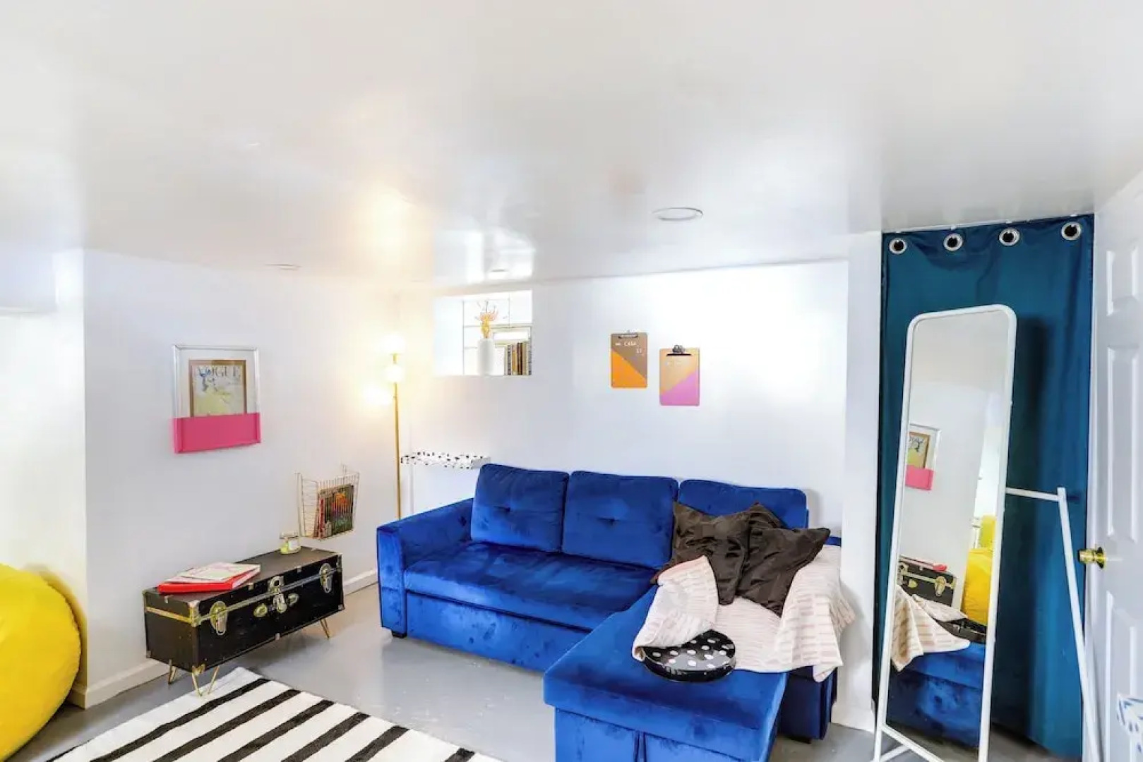 Gordon Square Studio ~ 4 Mi to Downtown Cleveland!