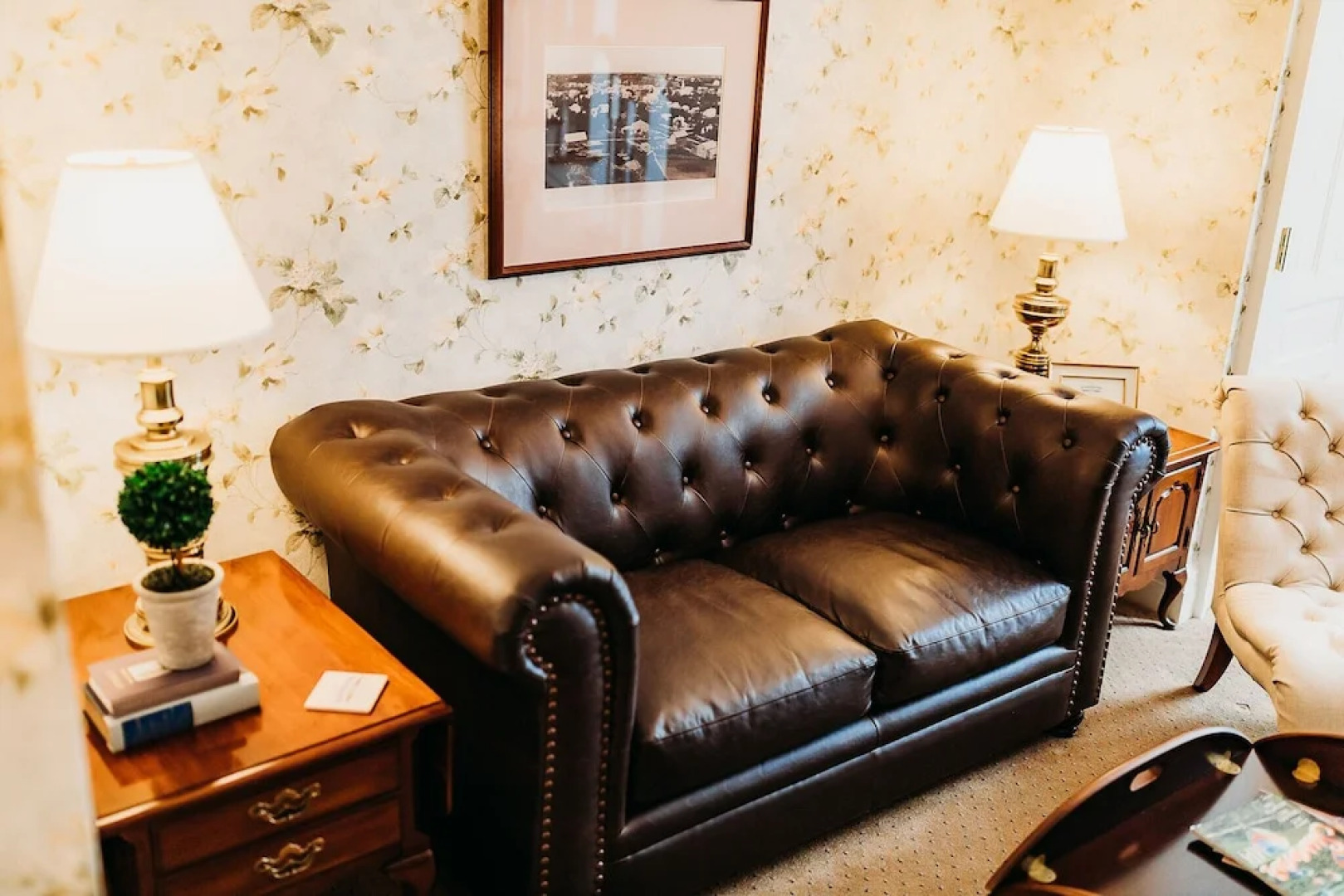 The Rochester Inn, A Historic Hotel