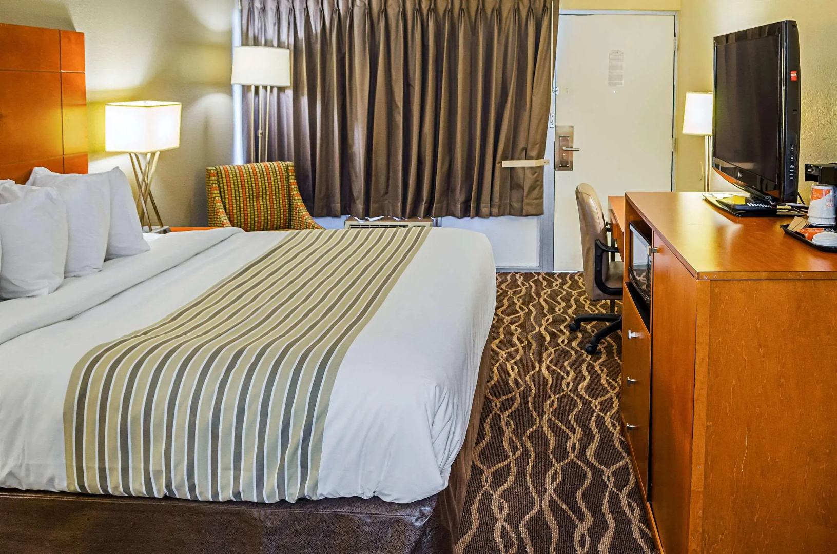 Econo Lodge Inn & Suites Hardeeville I-95