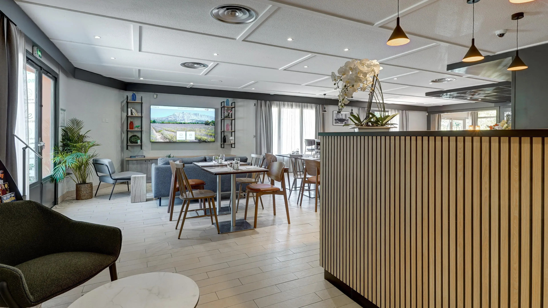 Campanile NATURE - Aix En Provence Meyreuil