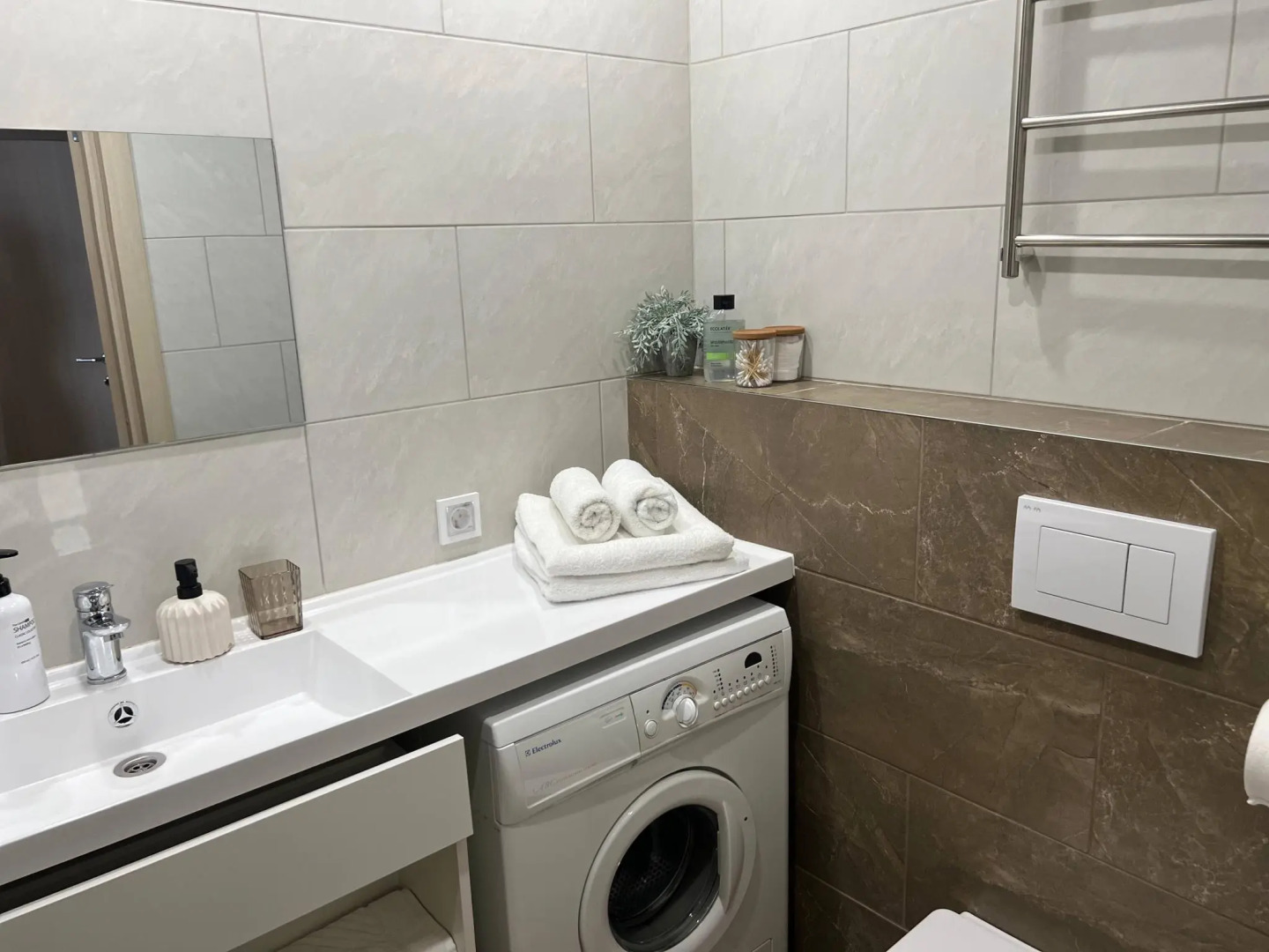 Уютные апартаменты на проспекте Стачек