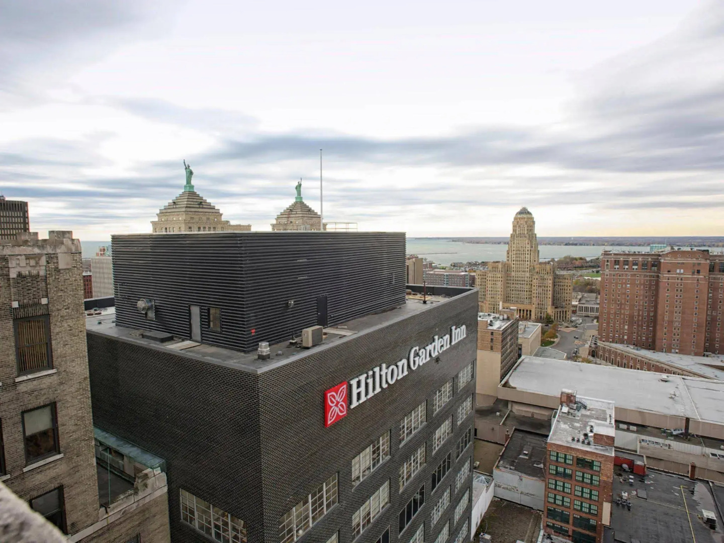 Hilton Garden Inn Buffalo Downtown