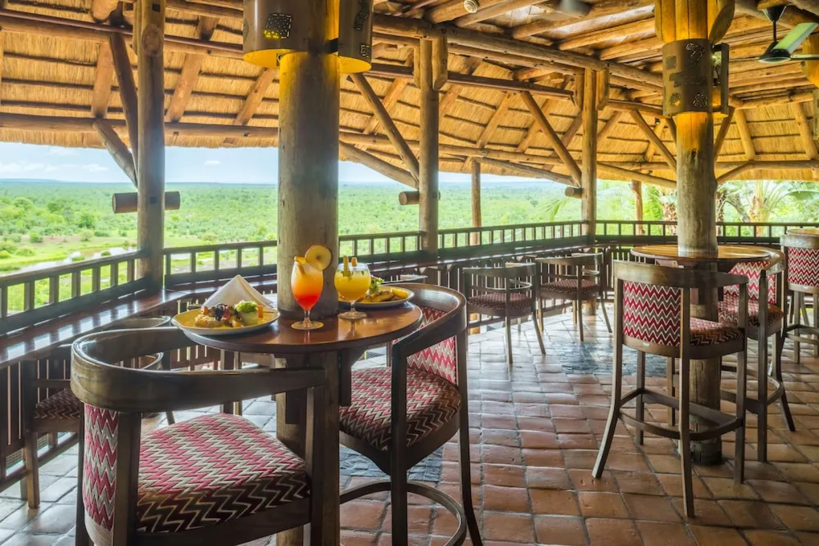 Victoria Falls Safari Suites