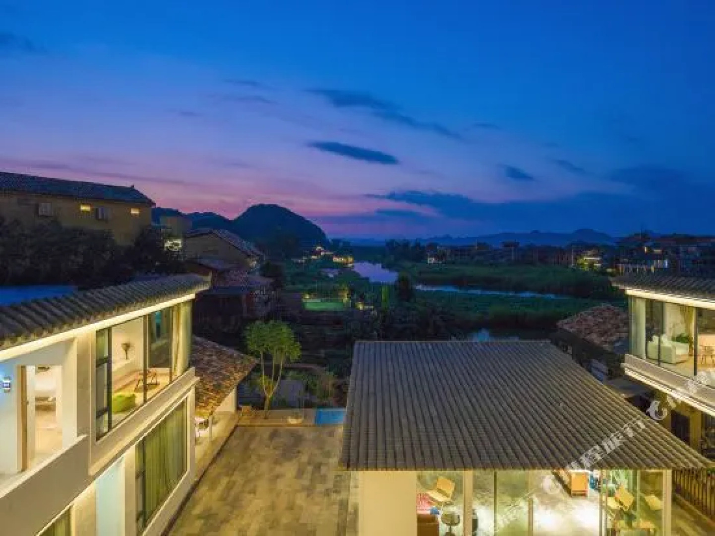 Chujian · Yushui Inn