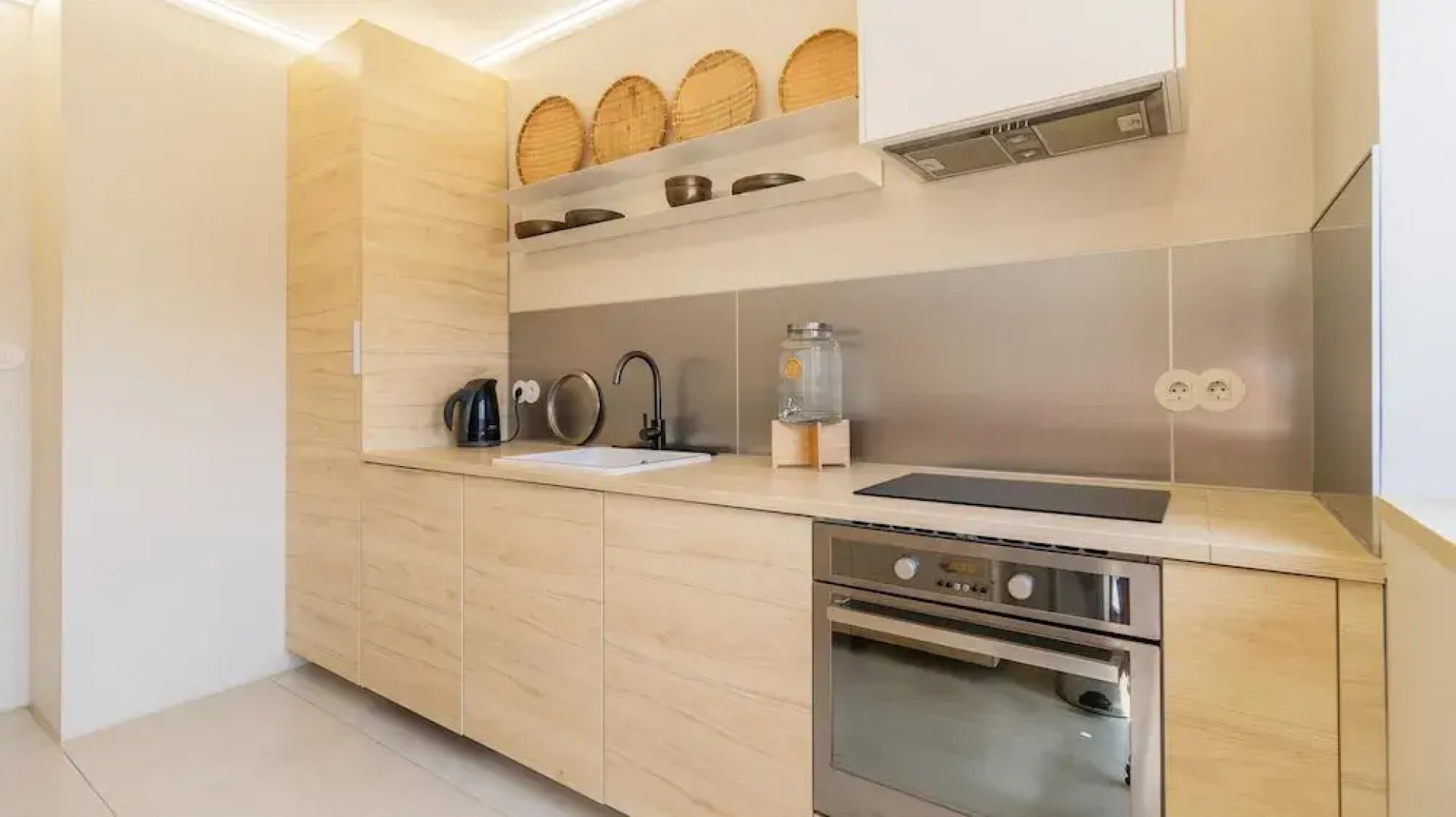 Ti Beach House in Mindelo