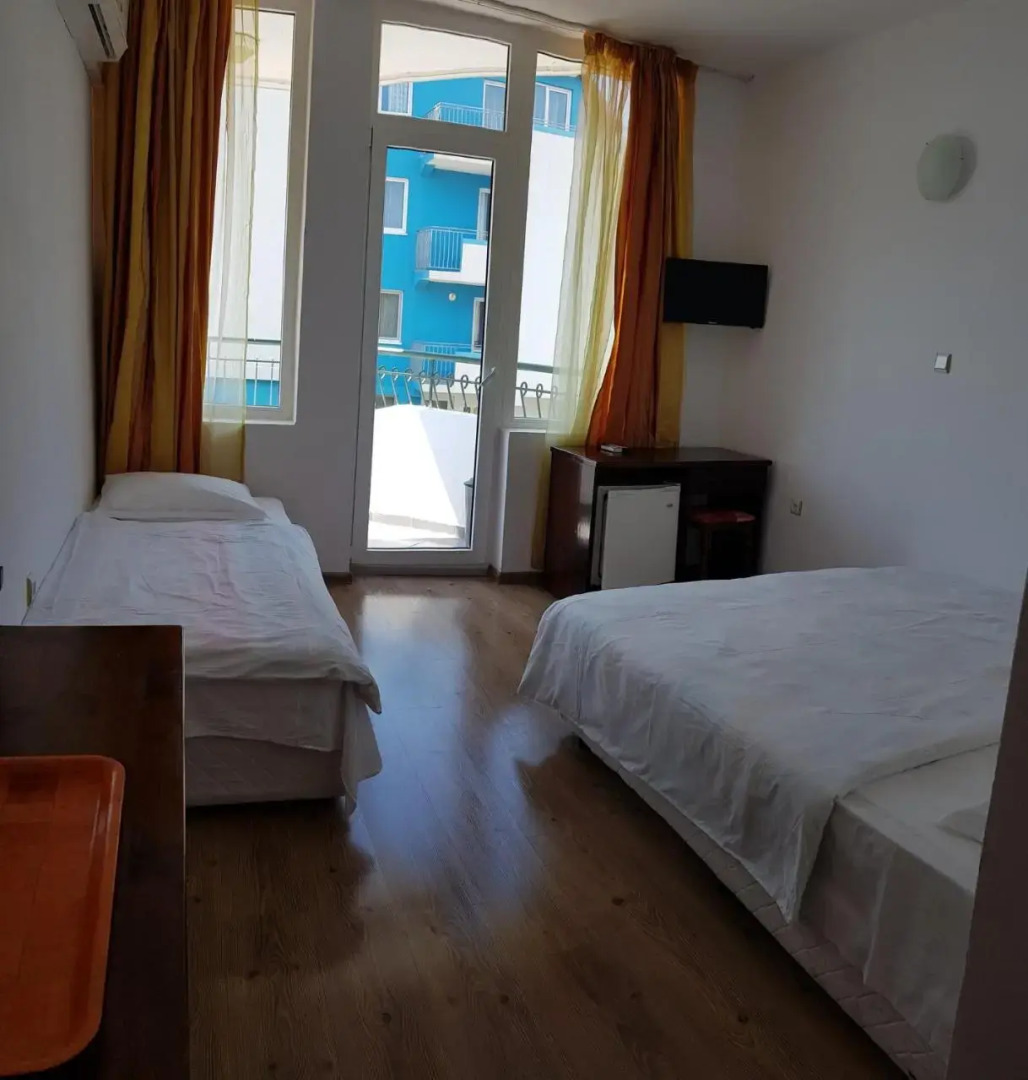 Sunny Island Obzor