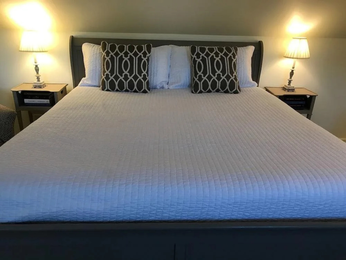 The Orchard House: Inn, Ice Cream, Cafe