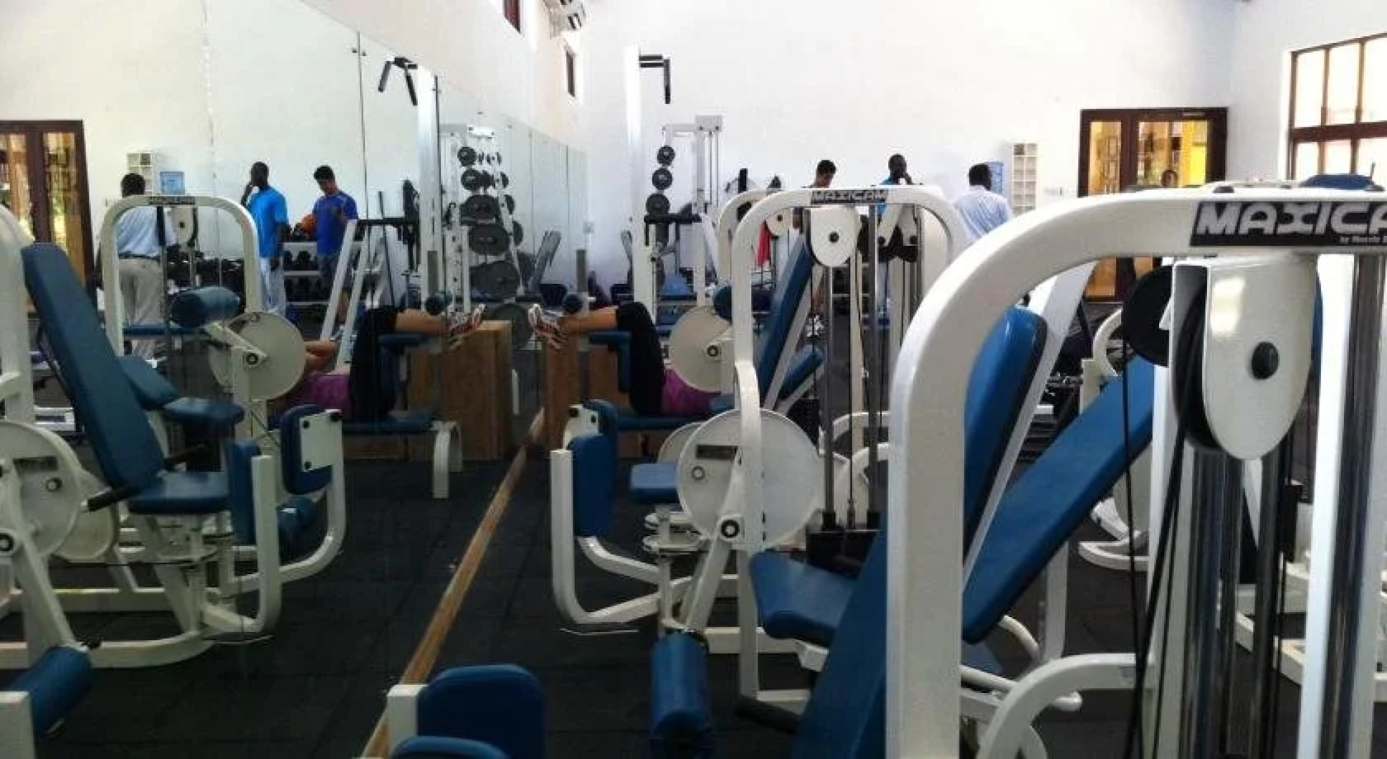 Bahari Dhow Beach Villas