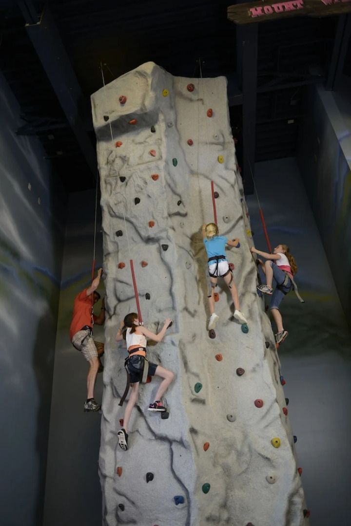 Wilderness at the Smokies - Stone Hill Lodge