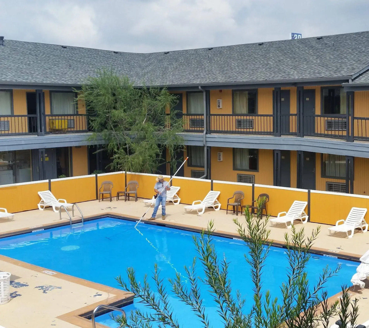 The Executive inn & Suites