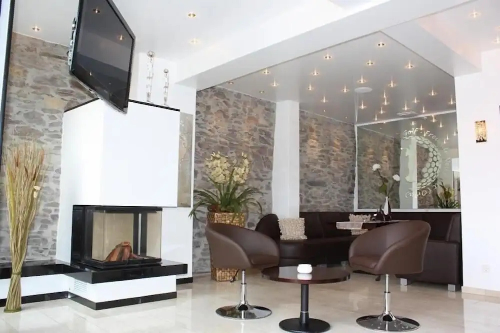 Ringhotel Schlossberg Neustadt