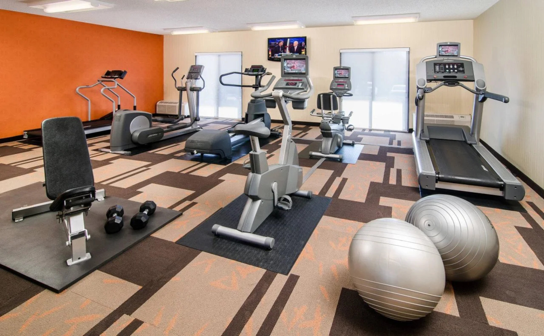 Courtyard by Marriott Greenville Haywood Mall