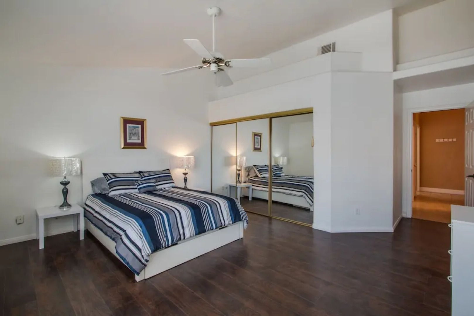 Beautiful Spacious House very Nice area