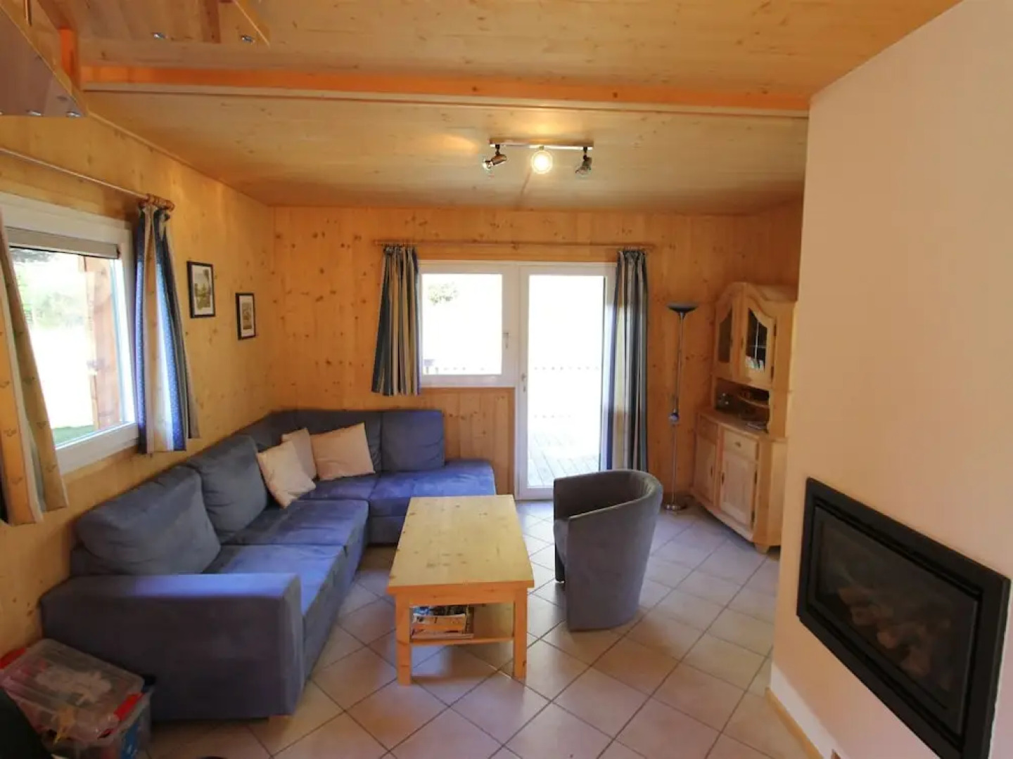 Cosy Wooden Chalet in Stadl an der Mur near Ski Bus Stop