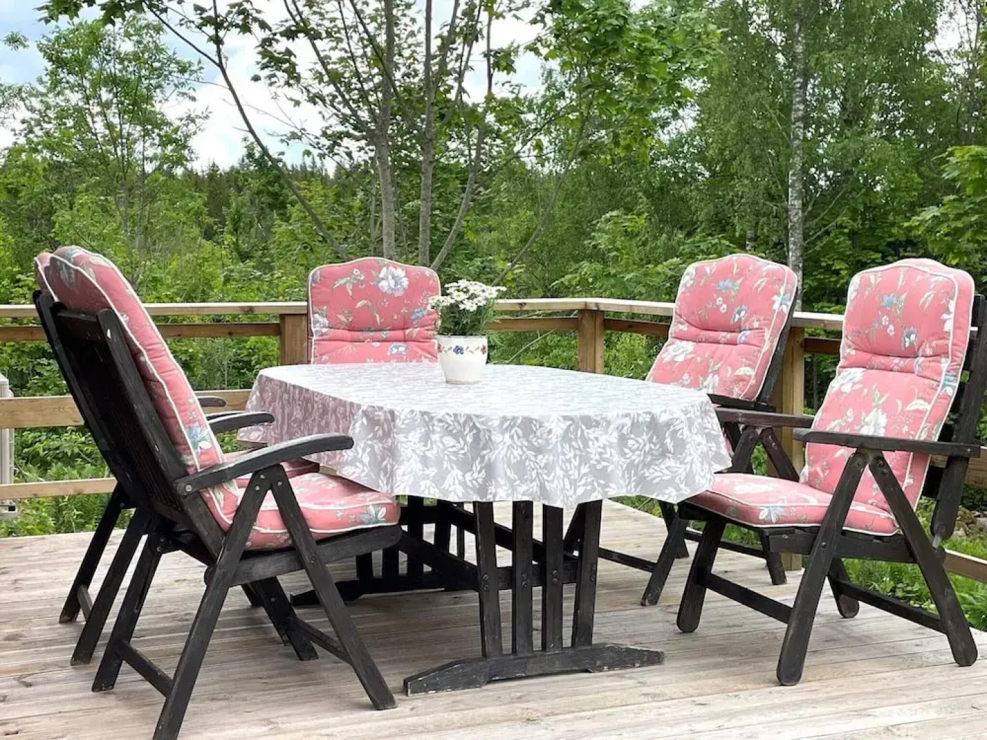 8 Person Holiday Home in Ulrika-by Traum