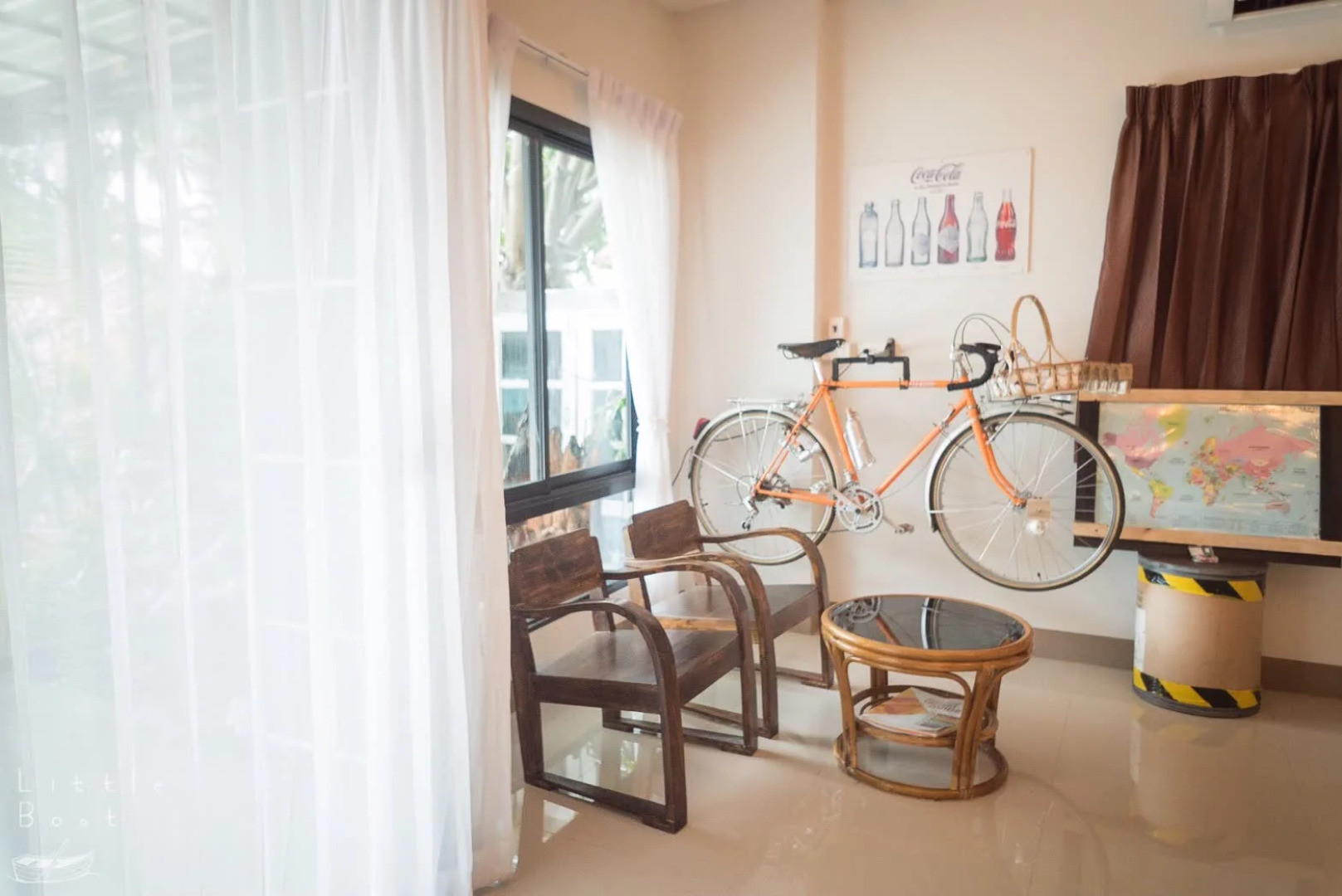 Retro Twin Home at Maesot