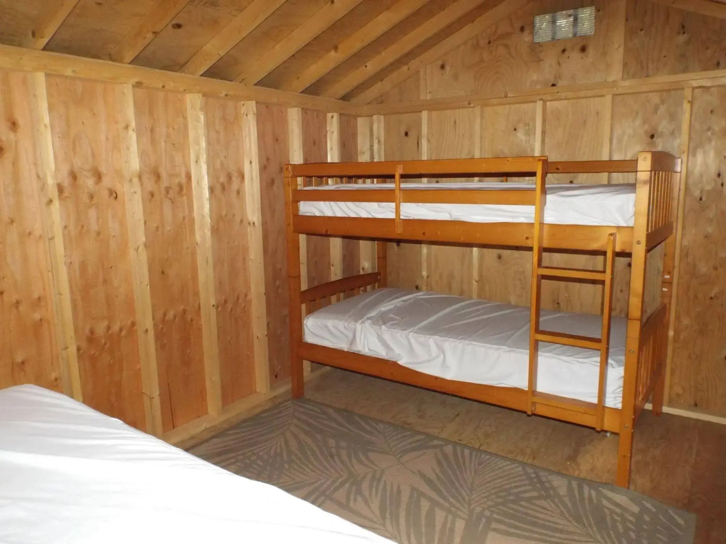 Hemlock Campground And Cottages