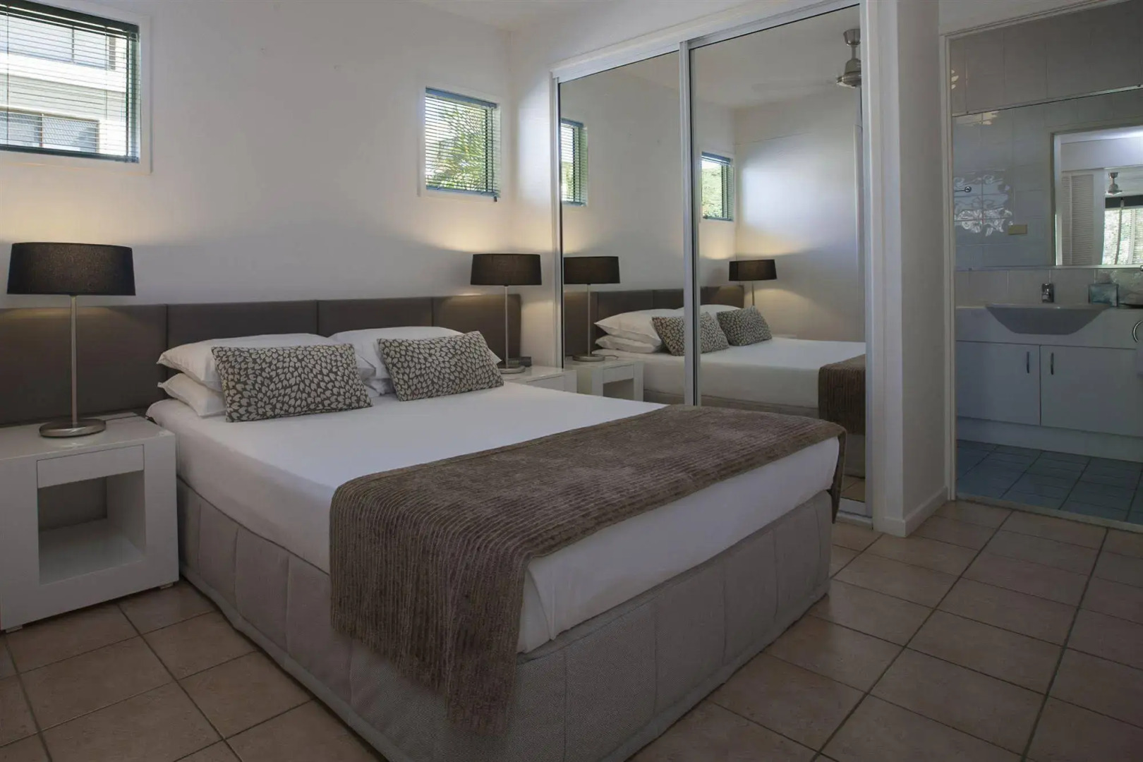 Port Douglas Apartments - Adults Only Oasis