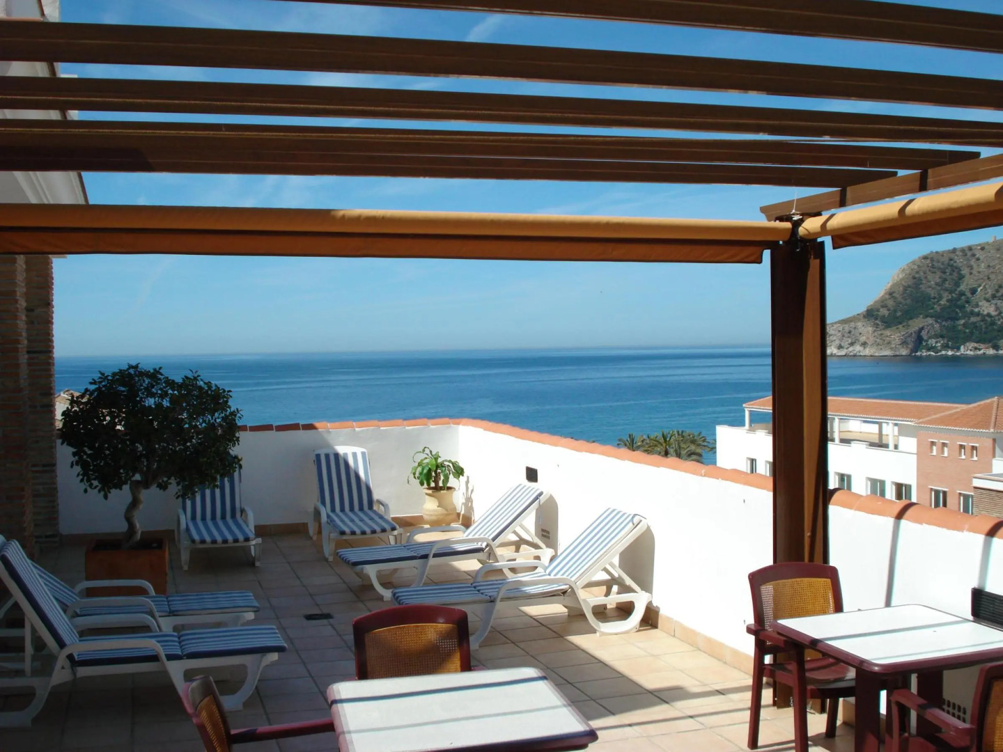 Hotel Almijara – Mares