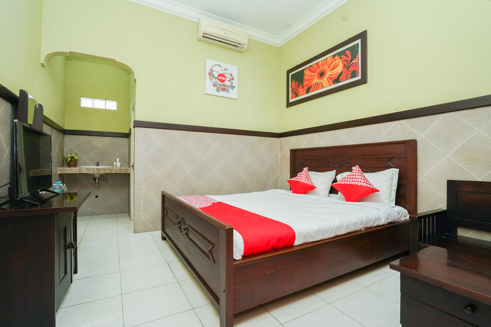 OYO 1588 Hotel Bintang