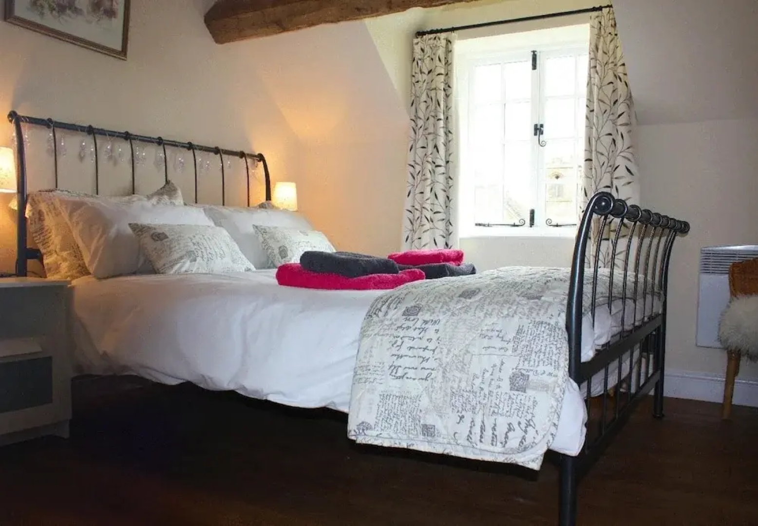 Pet Friendly - Country Cottage - 2 Guests Retreat