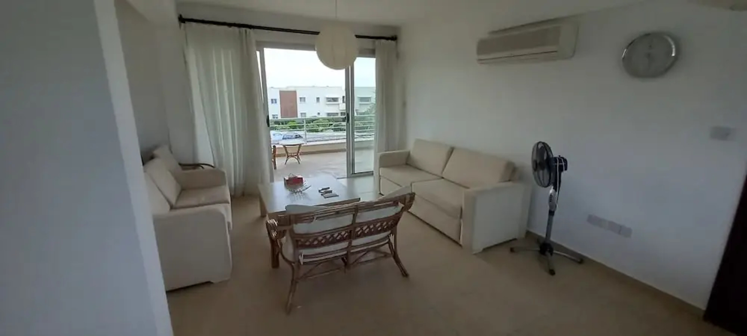 Stunning Rooftop Terrace Between sea and Mountains