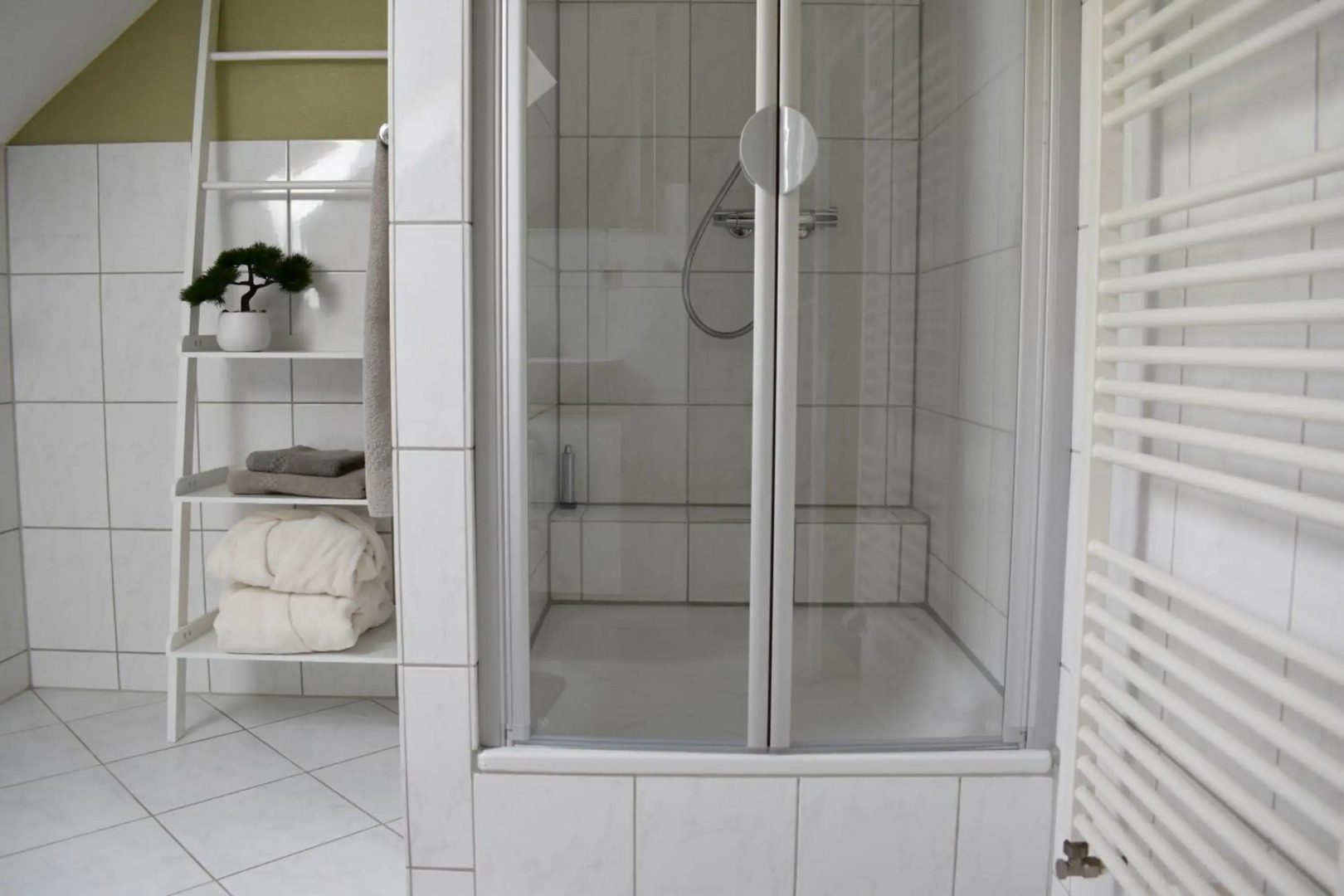 Stangenberg`s Dachschlösschen