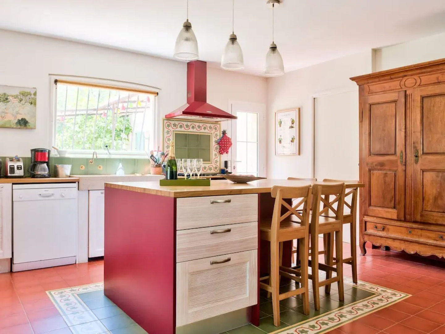 Detached Family Villa With Private Pool and Plenty of Privacy, 8 km From the sea / Beach