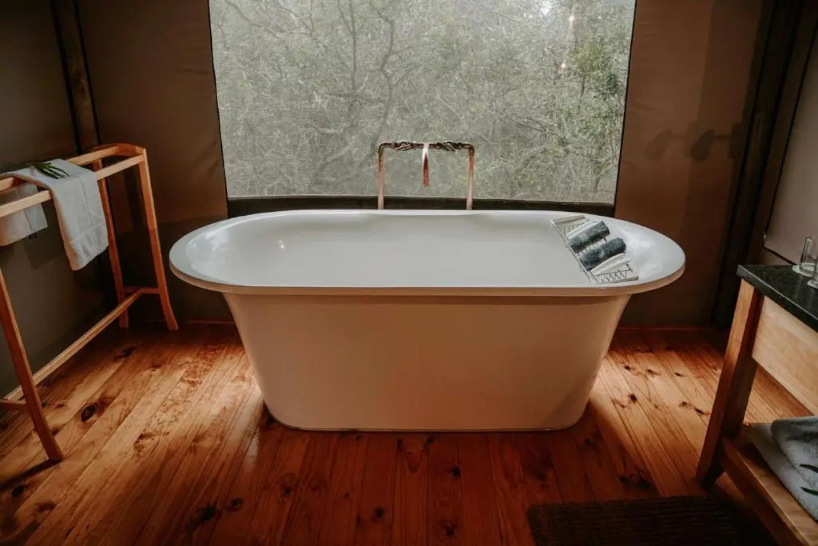 Bukela Game Lodge Amakhala Game Reserve